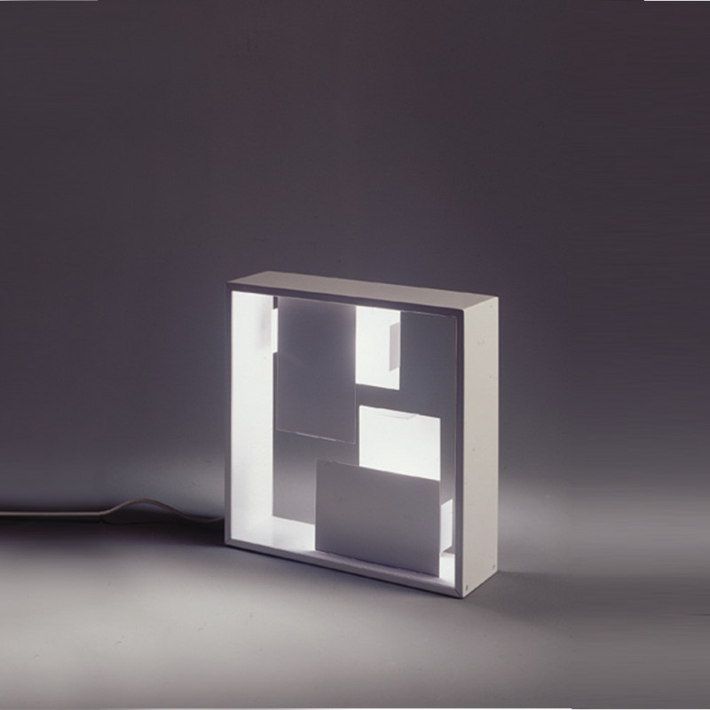 Artemide FATO table lamp structure in sheet metal 30W E14 Artemide FATO table lamp structure in sheet metal 30W E14