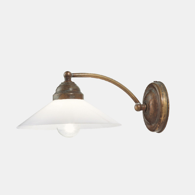 Tabià 212.17 curved glass wall lamp with antiqued brass fittings 46W E14