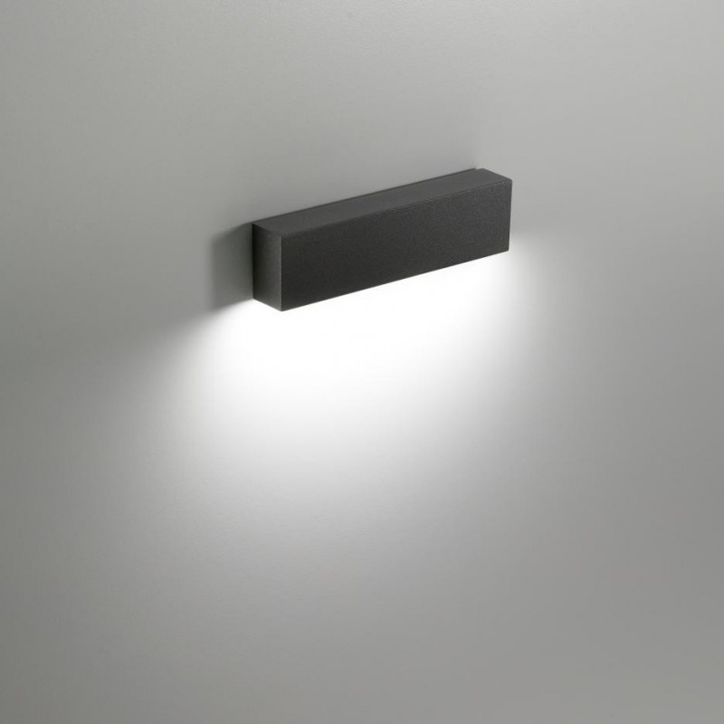 Wall lamp IP65 AiLati Slat small single emission