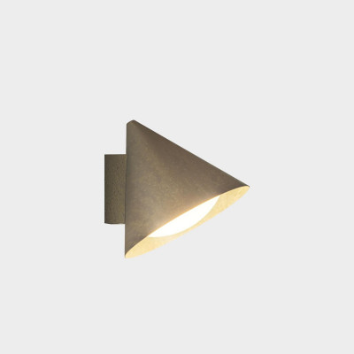 Cone 286.16 IP55 outdoor wall lamp in brass 10W E27